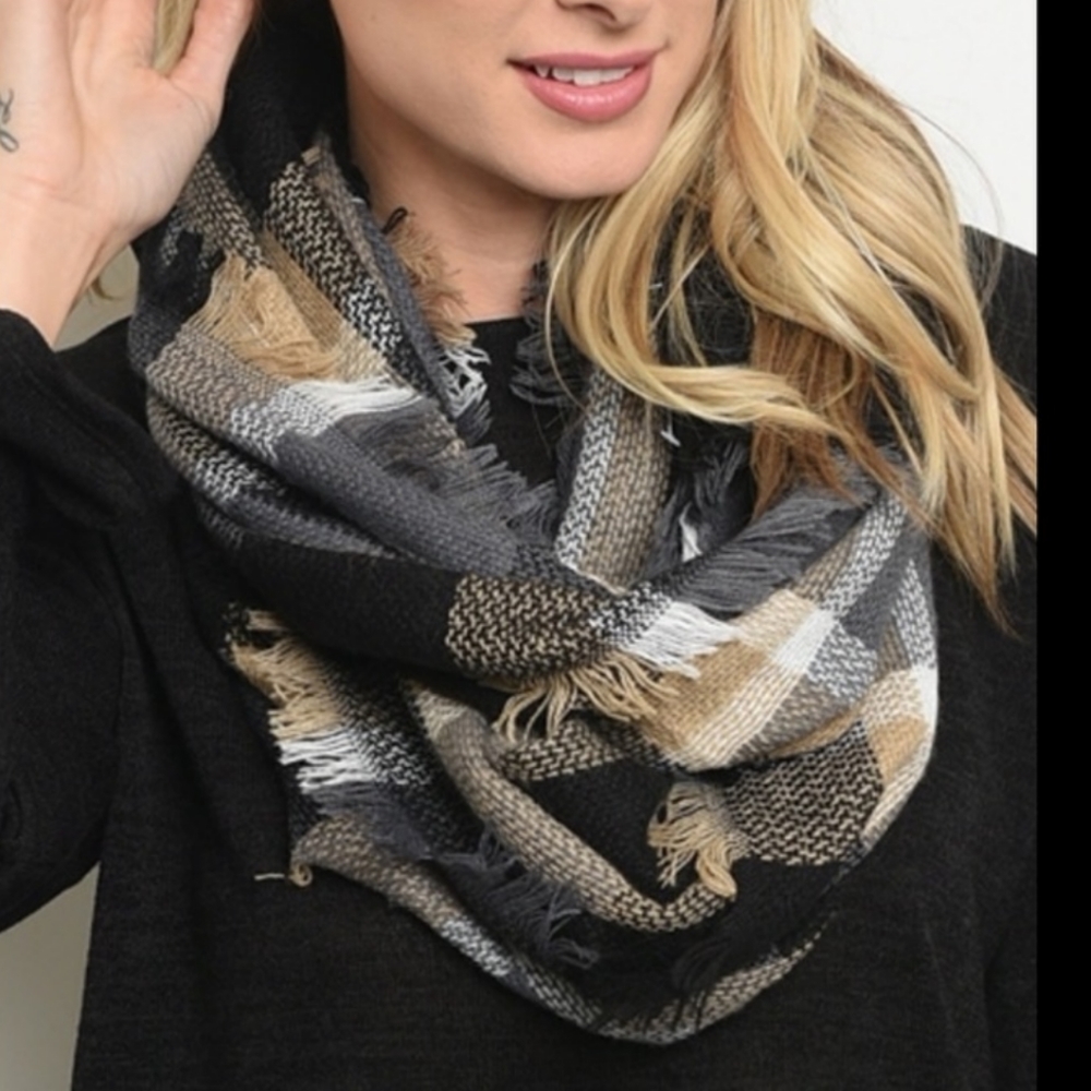 Plaid infinity scarf